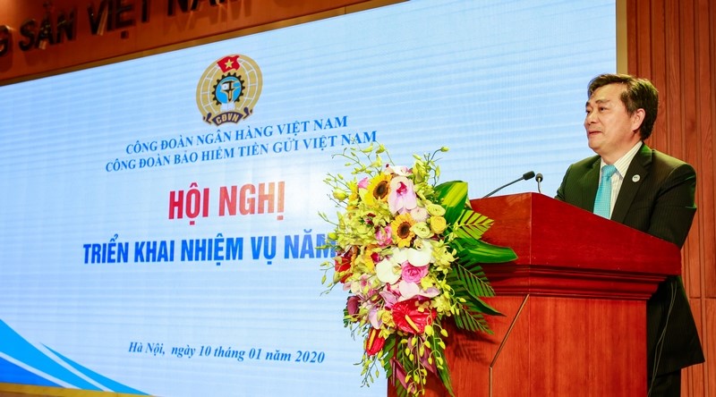 Đồng chí Ngô Quang Lương – Ủy viên BCH Công đoàn NHVN, Thành viên HĐQT- Chủ tịch Công đoàn BHTGVNphát biểu khai mạc hội nghị