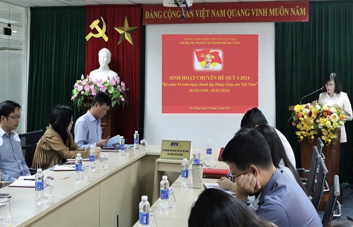 Chi bộ Chi nhánh BHTGVN tại TP. Đà Nẵng sinh hoạt chuyên đề “Chào mừng kỷ niệm 94 năm ngày thành lập Đảng Cộng sản Việt Nam”