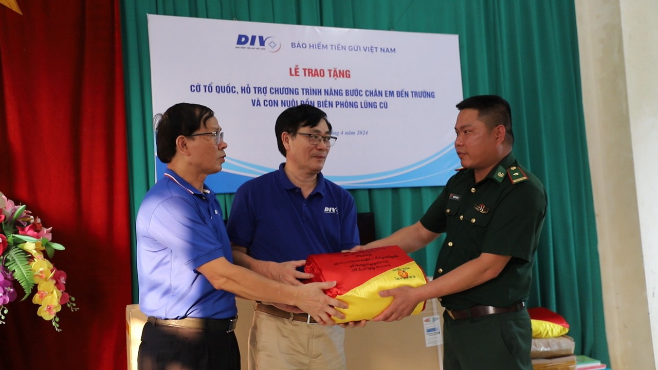 BHTGVN tổ chức Đoàn công tác kết hợp hoạt động về nguồn và an sinh xã hội tại tỉnh Hà Giang