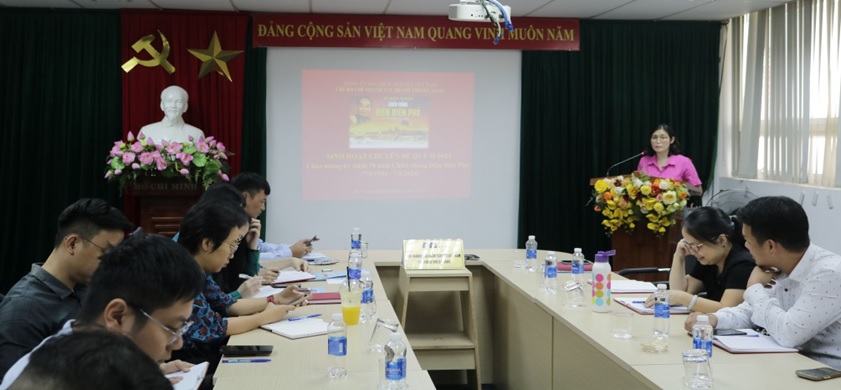 Chi bộ Chi nhánh BHTGVN tại TP. Đà Nẵng tổ chức sinh hoạt chuyên đề Chào mừng kỷ niệm 70 năm Chiến thắng Điện Biên Phủ
