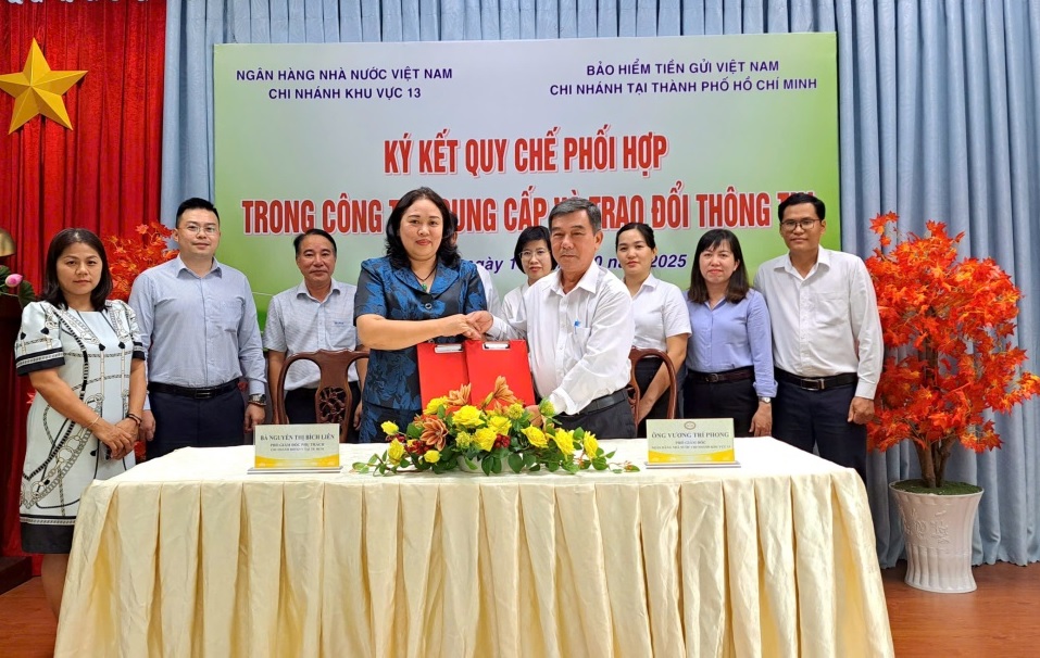 Chi nhánh Bảo hiểm tiền gửi Việt Nam tại TP. Hồ Chí Minh và Ngân hàng Nhà nước Chi nhánh Khu vực 13 ký Quy chế phối hợp cung cấp, trao đổi thông tin