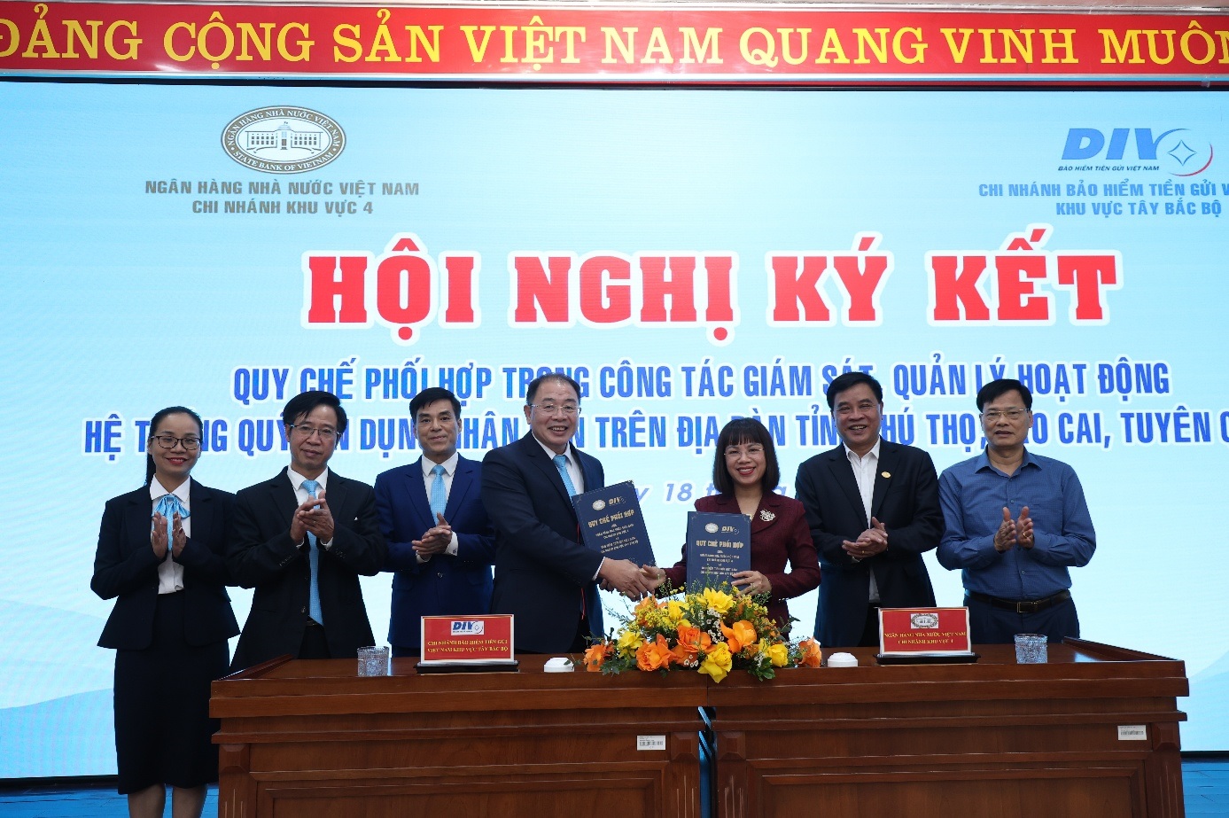 Chi nhánh BHTGVN khu vực Tây Bắc Bộ ký kết Quy chế phối hợp giám sát, quản lý hoạt động hệ thống QTDND 