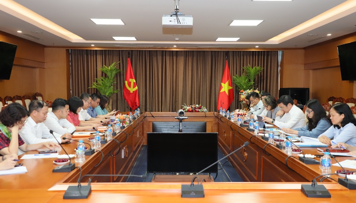 Bảo hiểm tiền gửi Việt Nam và Học viện Ngân hàng tăng cường hợp tác toàn diện