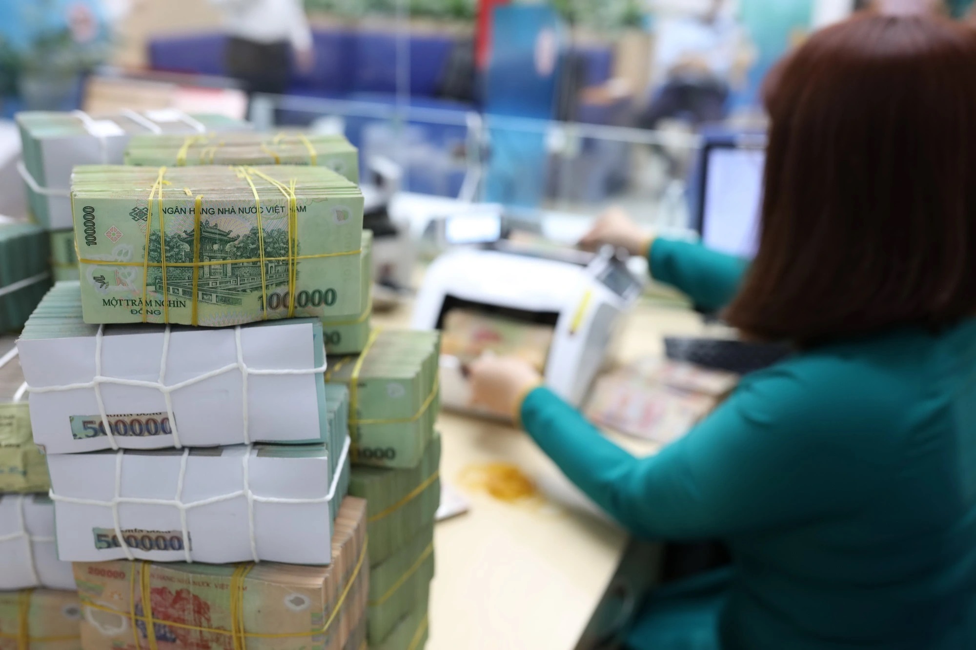 Hoàn thiện quy định về phí BHTG