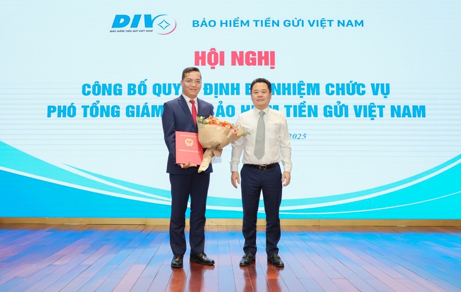 Công bố Quyết định bổ nhiệm Phó Tổng Giám đốc Bảo hiểm tiền gửi Việt Nam