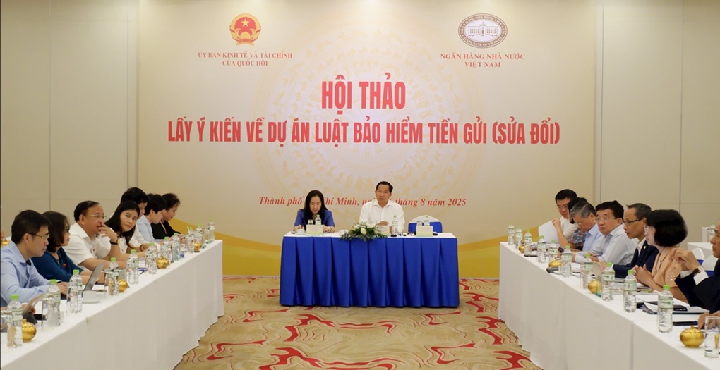 Ủy ban Kinh tế và Tài chính của Quốc hội lấy ý kiến dự án Luật Bảo hiểm tiền gửi (sửa đổi)