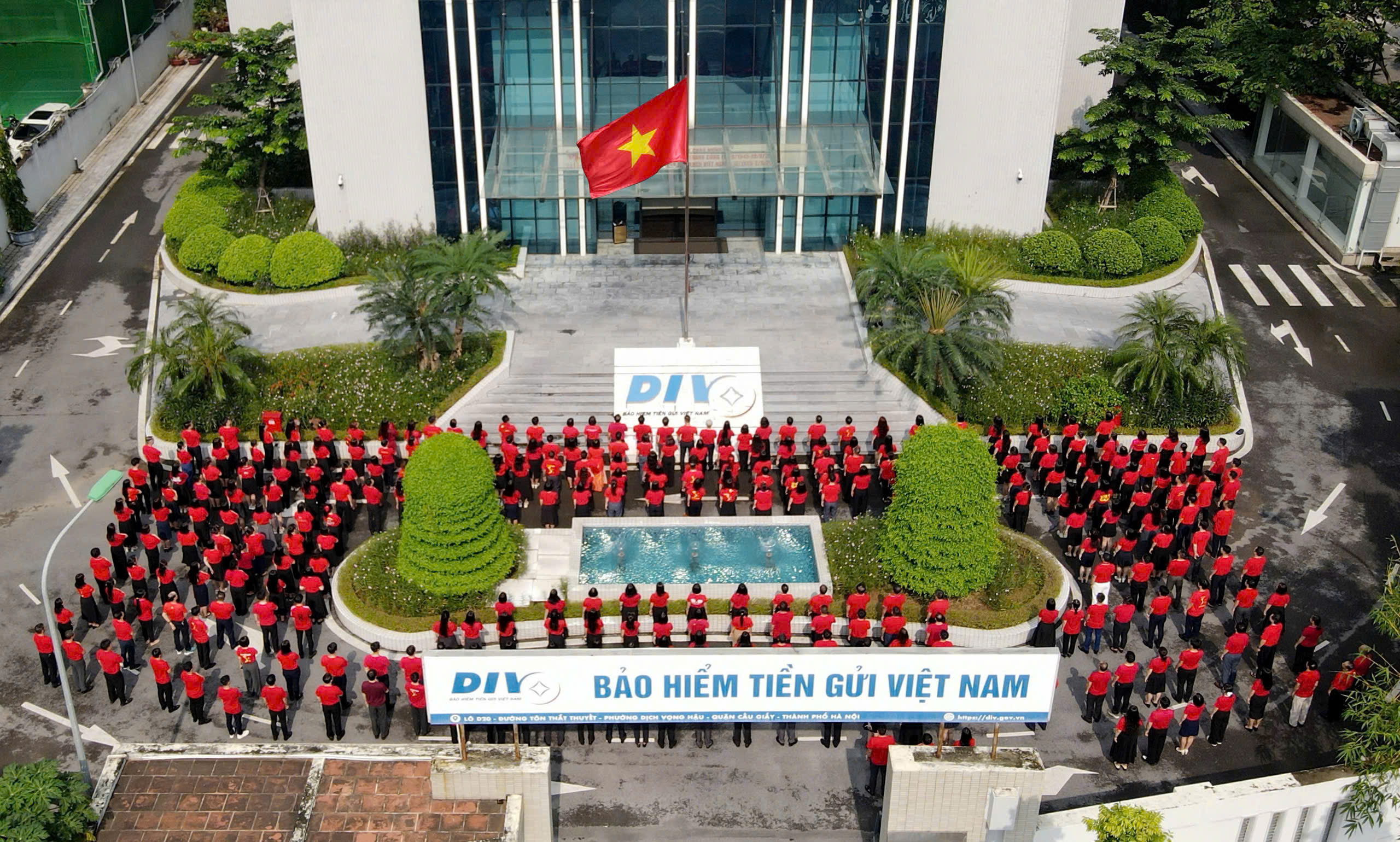Bảo hiểm tiền gửi Việt Nam  tổ chức Lễ chào cờ kỷ niệm 80 năm Quốc khánh nước Cộng hòa xã hội chủ nghĩa Việt Nam (2/9/1945 – 2/9/2025)