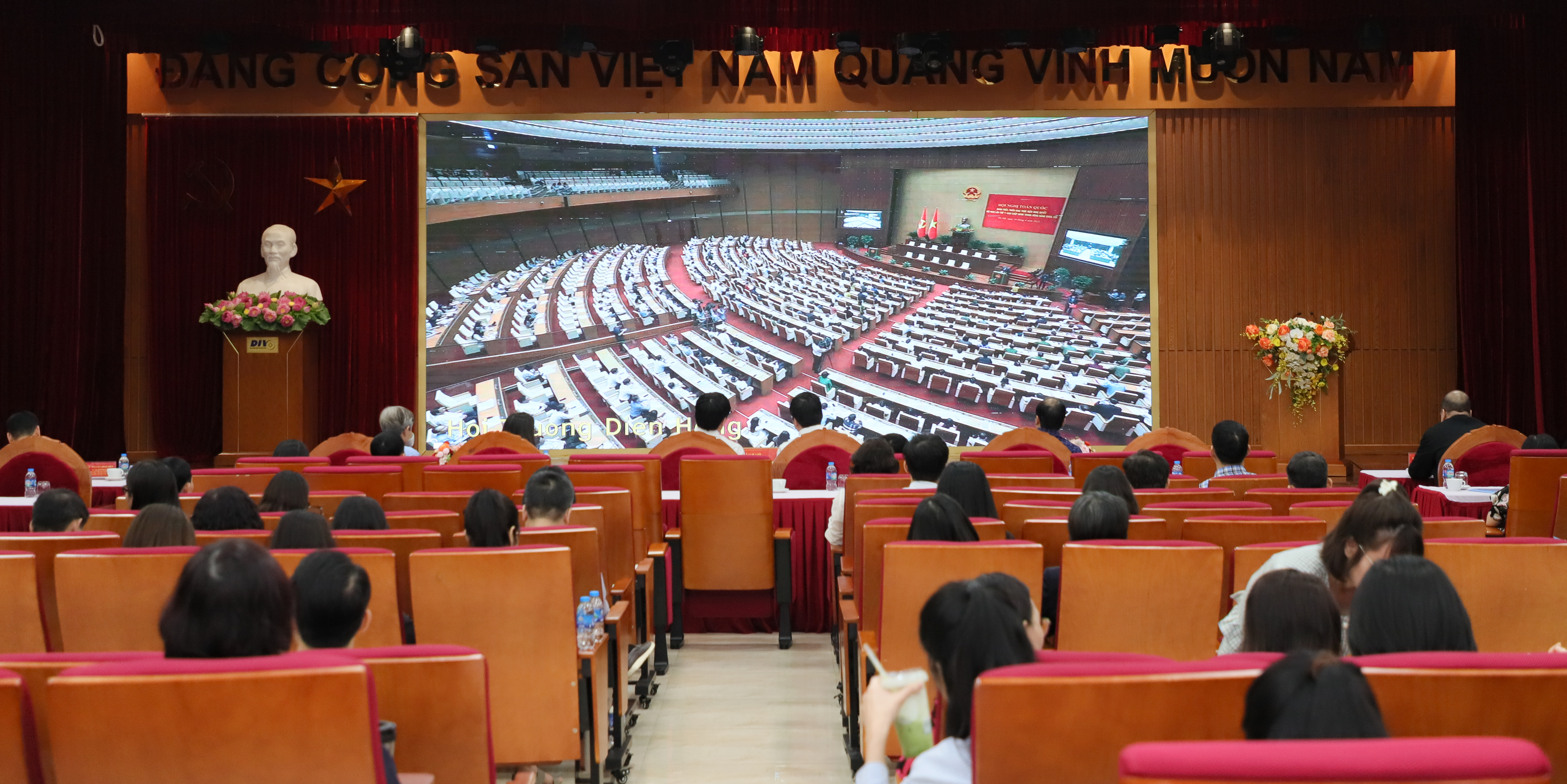 Bộ Chính trị, Ban Bí thư ban hành Kết luận về tăng cường lãnh đạo, chỉ đạo công tác tổ chức đại hội đảng bộ các cấp