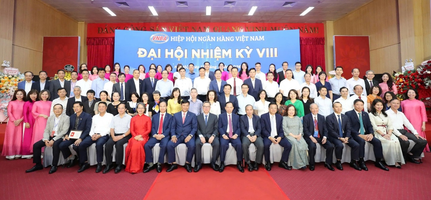 Các đại biểu tham dự Đại hội chụp ảnh lưu niệm